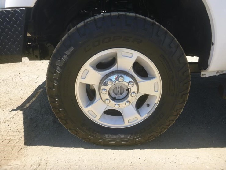 2014-ford-f250-image-22