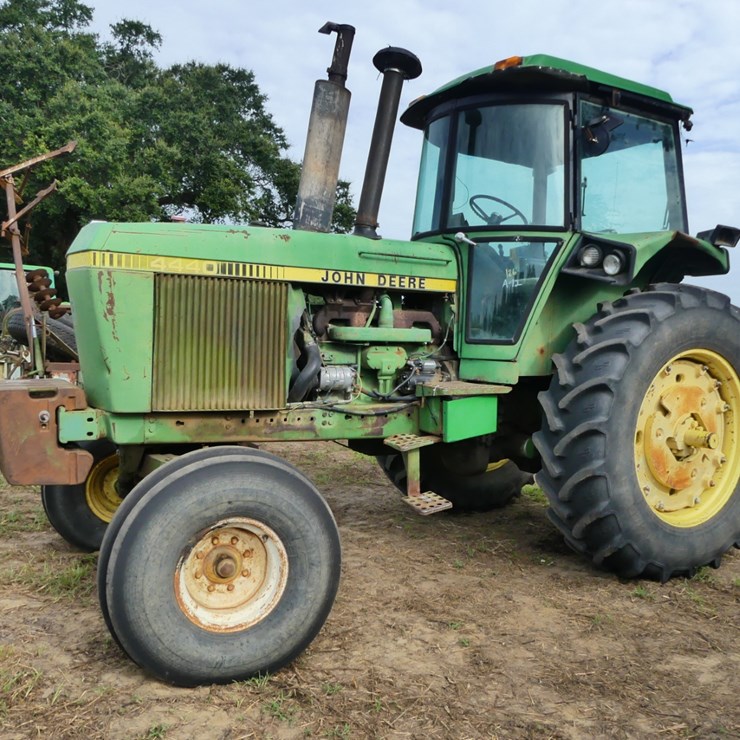 JOHN DEERE 4440