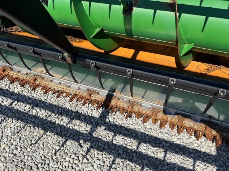 2006-john-deere-630f-image-27