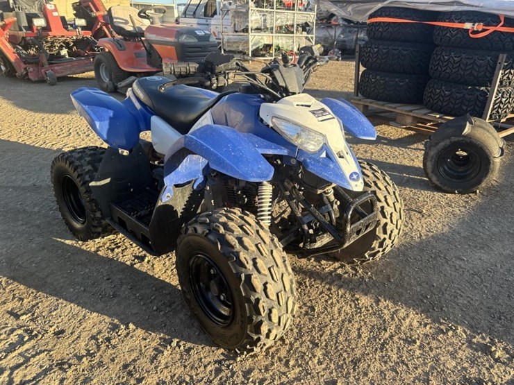 2012-polaris-quad-image-2