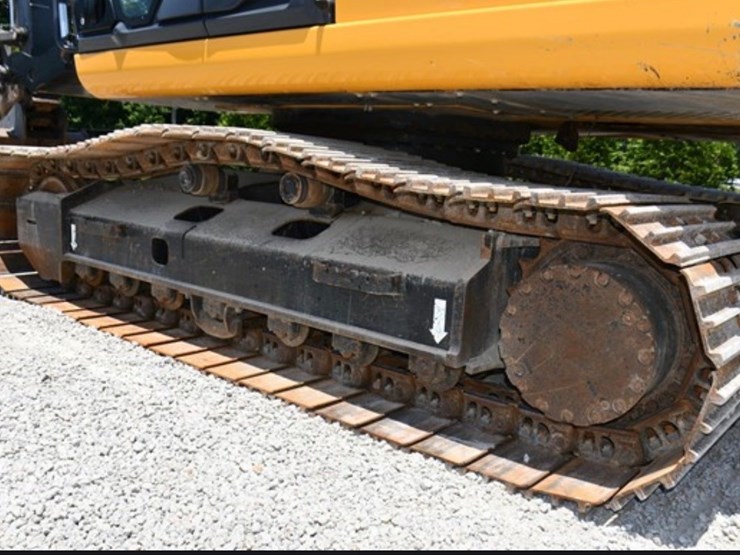 2019-deere-160g-lc-image-4