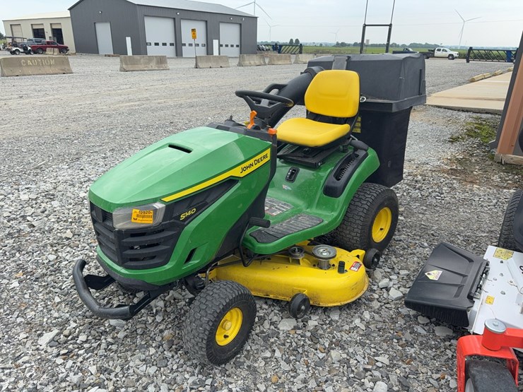 john-deere-s140-image-1