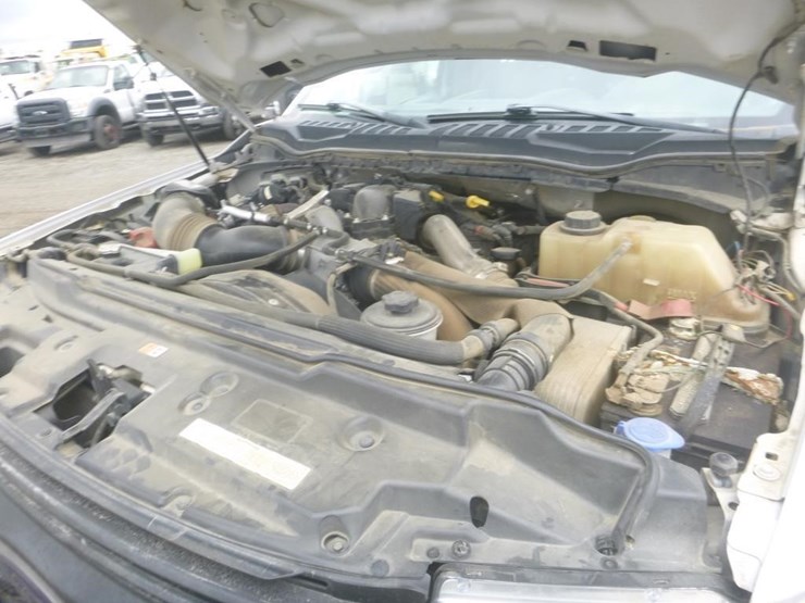 2019-ford-f550-image-14