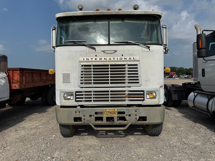 1984-international-cof9670-image-2
