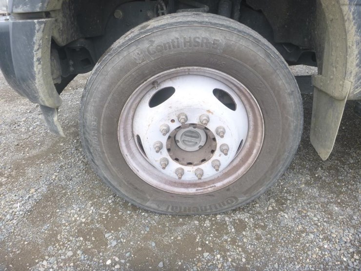 2019-ford-f550-image-16