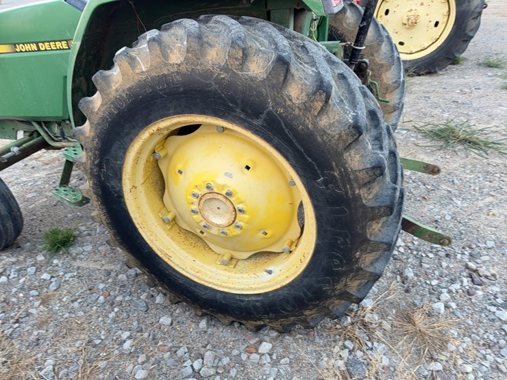 john-deere-1070-image-14