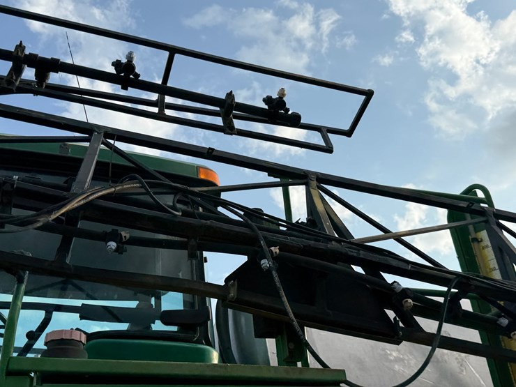 2002-john-deere-4710-image-70