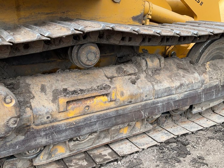2005-deere-655c-image-54