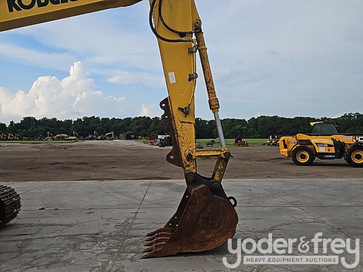2017-kobelco-sk170-lc-image-16