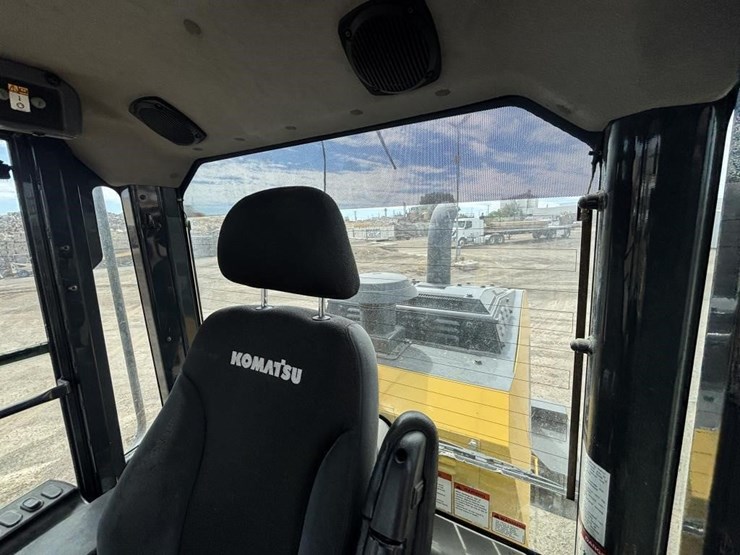 2019-komatsu-wa200-8-image-44