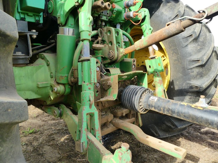 john-deere-7320-image-6