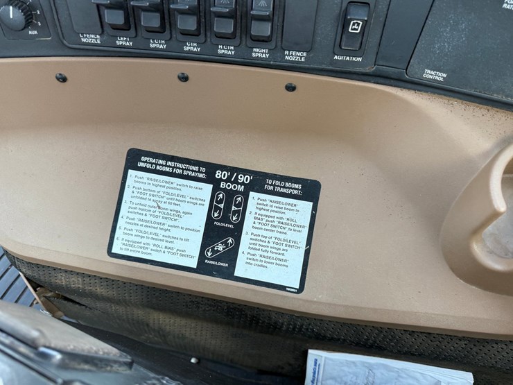 2002-john-deere-4710-image-122