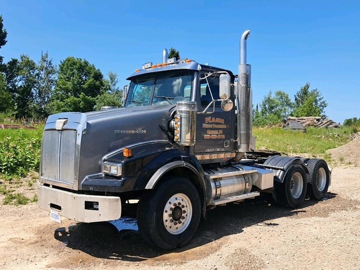 2009-western-star-4900-image-1
