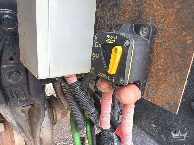 2019-international-durastar-4300-image-24
