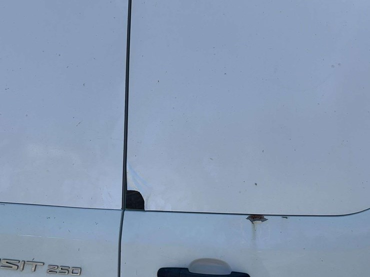 2017-ford-transit-image-27