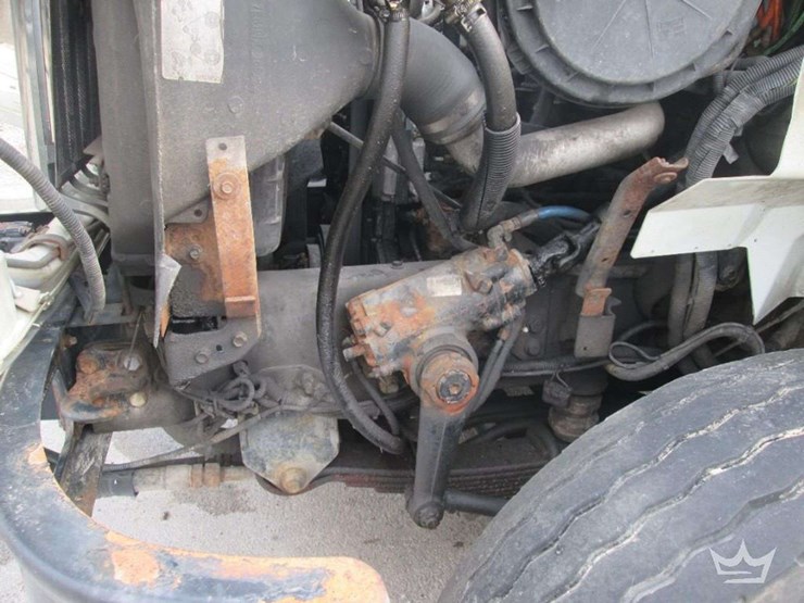 2011-international-workstar-7400-image-27