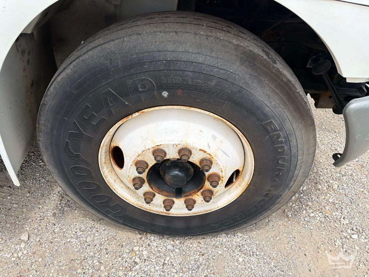 2008-international-durastar-4300-image-46