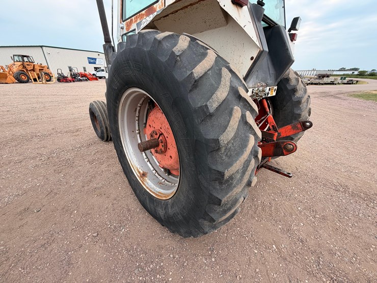 1978-case-2290-tractor-image-42