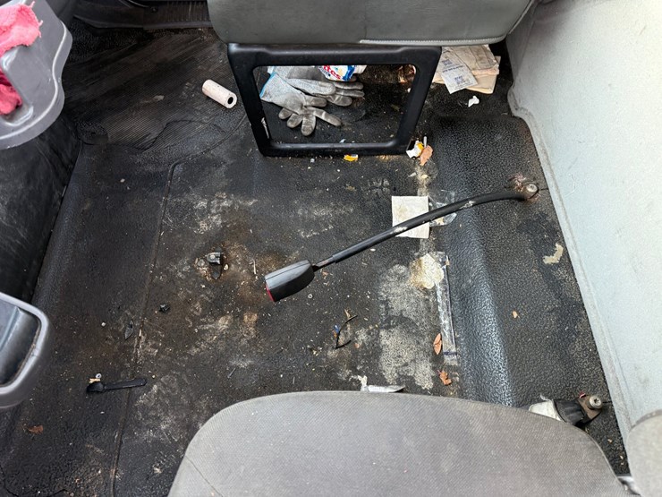 2008-international-durastar-4400-image-45