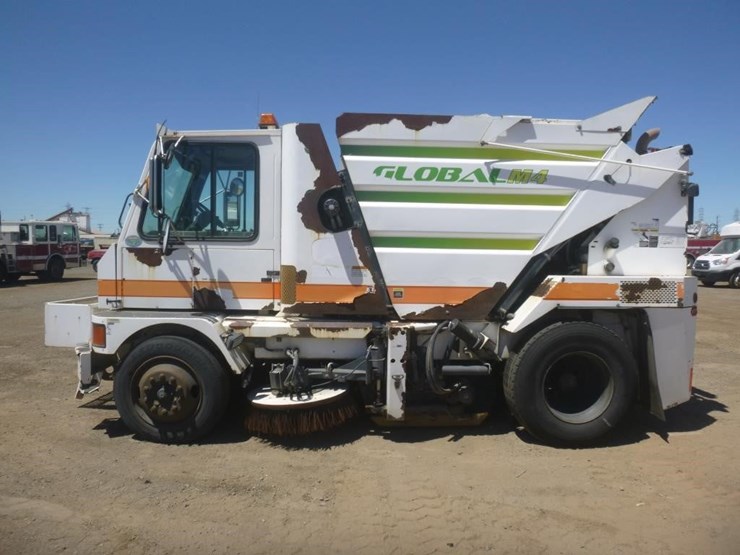 2013-global-m4-sweeper-image-6