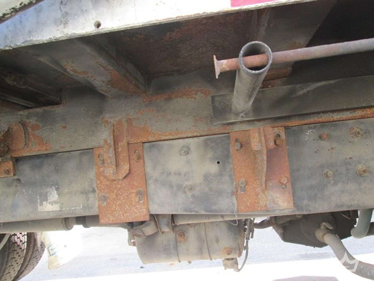 2016-mack-mru613-image-22