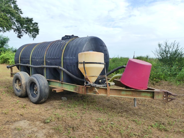 vans-pt-1000-gal-nurse-tank-image-2