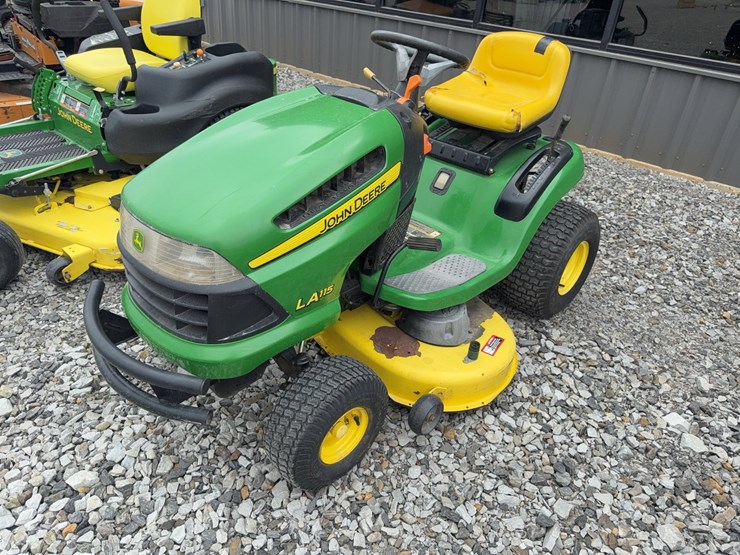 john-deere-la115-image-1