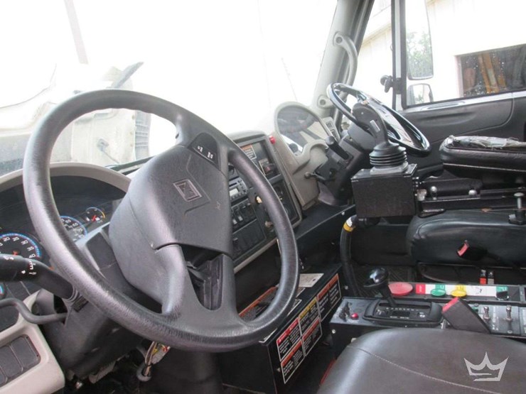 2011-international-workstar-7400-image-29