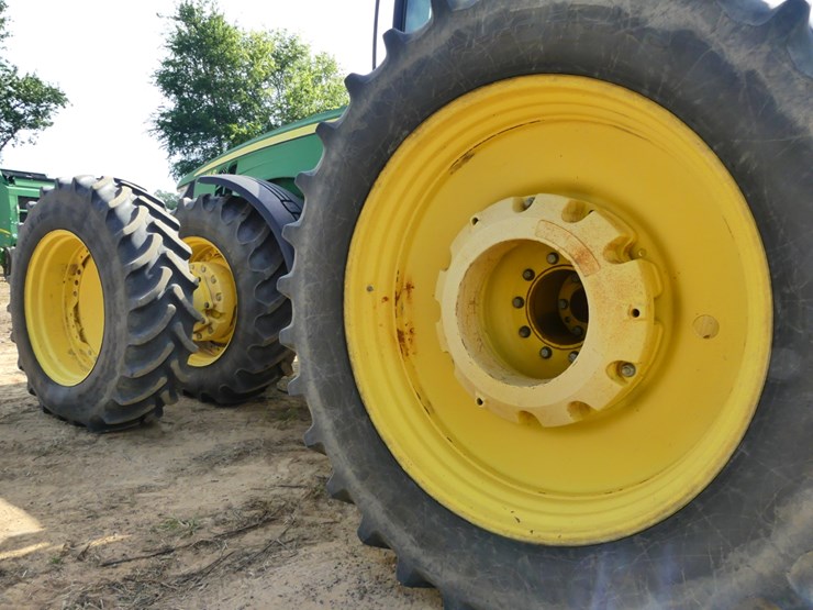 2015-john-deere-8345r-image-11