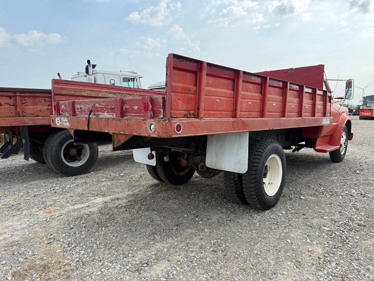 1968-chevrolet-50-image-4