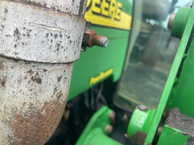 2004-john-deere-5520-image-31