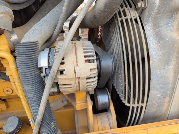 deere-450j-image-24