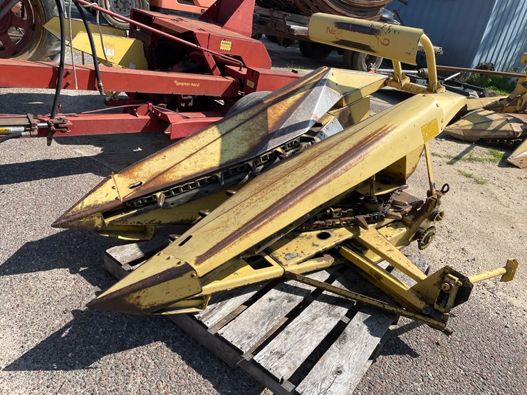 new-holland-s717-image-15