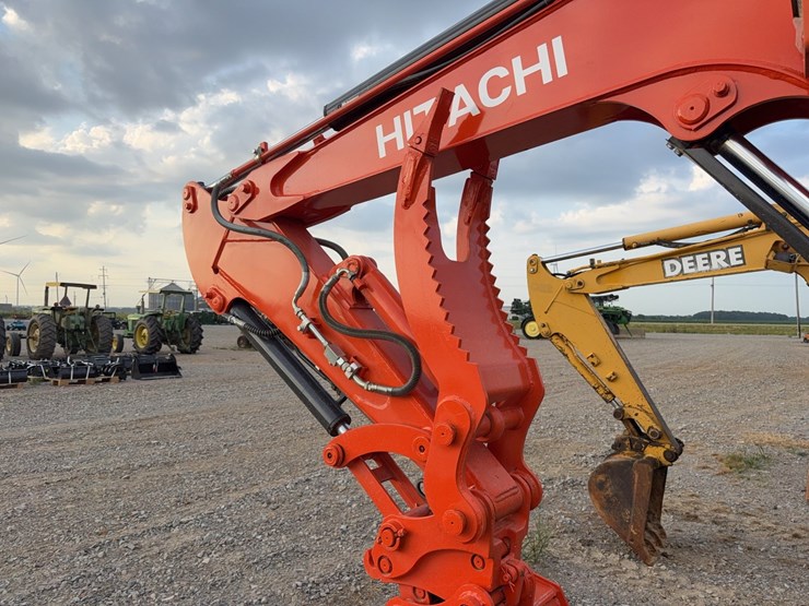 2023-hitachi-zx55u-5a-image-22