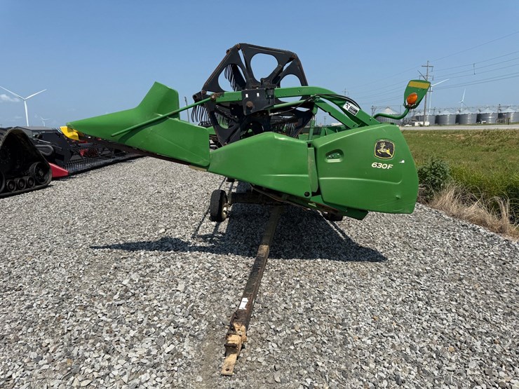 john-deere-30-image-2
