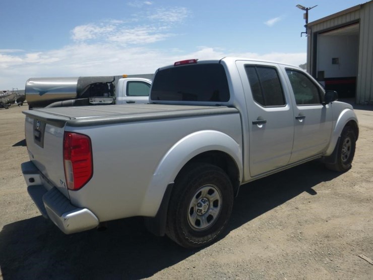 2018-nissan-frontier-image-3