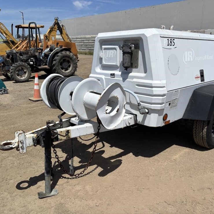 2008 INGERSOLL-RAND P185WJD