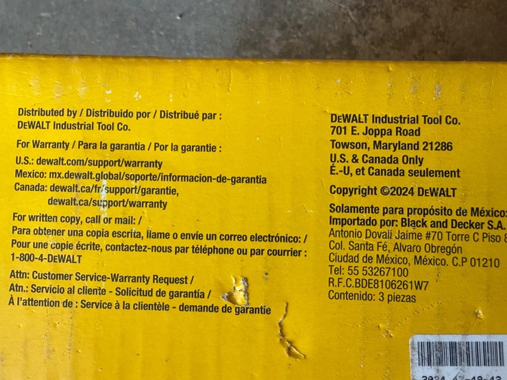 #17-•-dewalt-battery-and-charger-kit-image-14