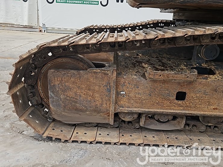 2017-kobelco-sk170-lc-image-22