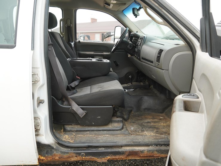 2008-chevrolet-2500-image-76