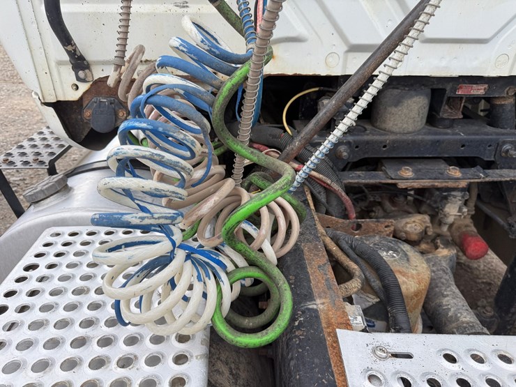 2012-international-transtar-8600-image-18