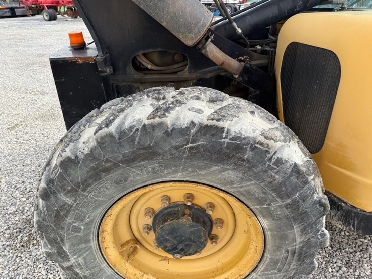 caterpillar-tl642-image-26