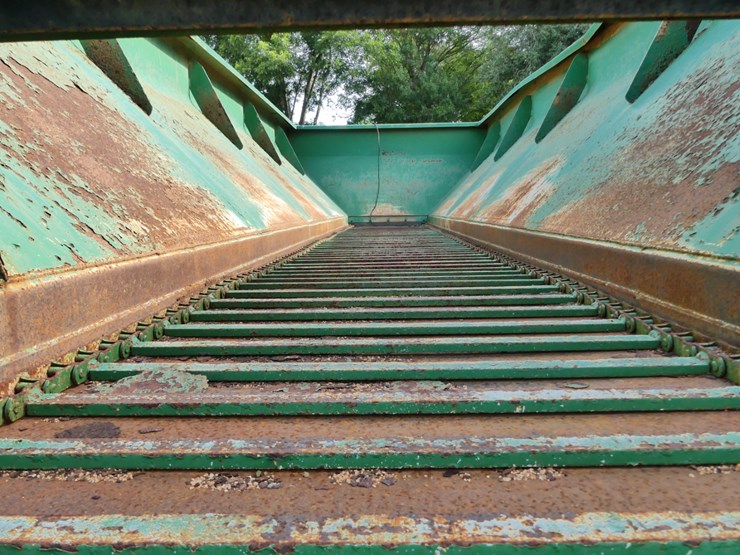 2021-chandler-manure-spreader-image-9
