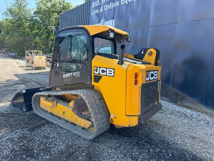 jcb-225t-image-2