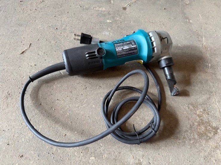#7-•-makita-jn-1601-angle-grinder-image-2
