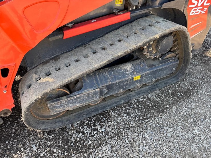 kubota-ssv65-image-14