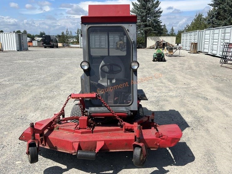 toro-groundsmaster-325d-image-8