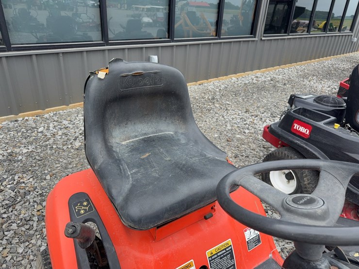 kubota-t1670-image-32