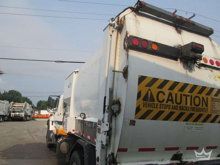 2011-international-workstar-7400-image-3