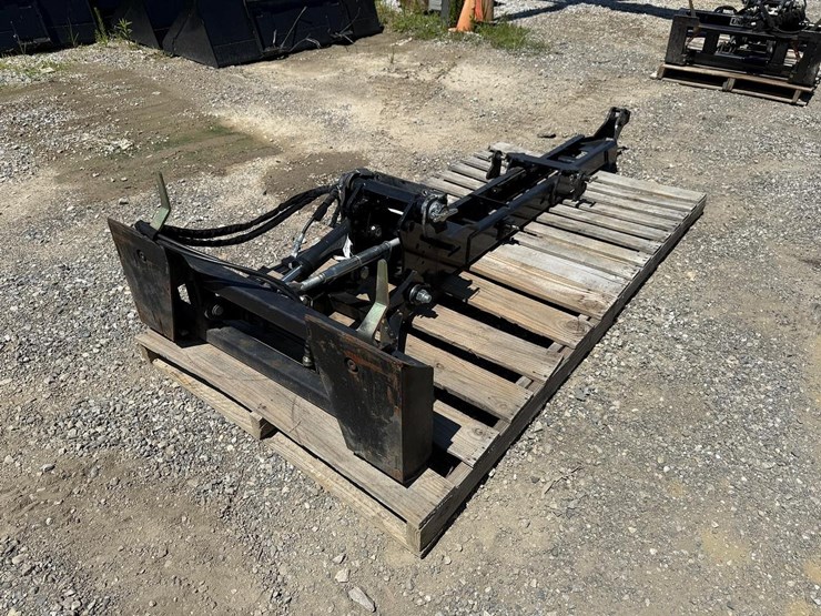kubota-l4455a--4-pt-hitch-and-subframe-wh-auto-latch-uni-tach-image-4